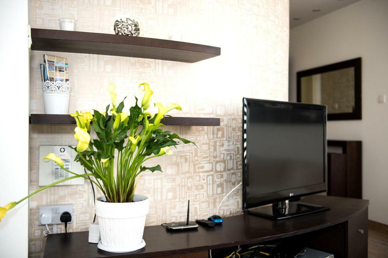 Sophia Court Apartment Larnaca Exterior photo